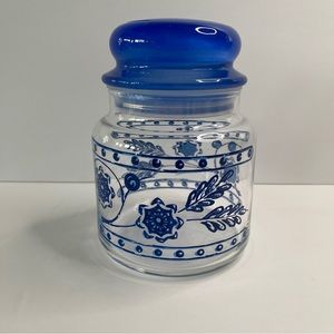 Anchor Hocking 1975 Glass Canister With Beautiful Blue design and Gorgeous Lid